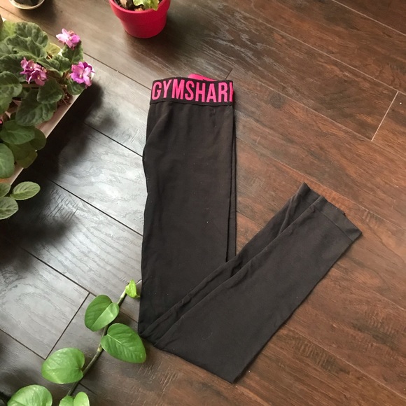 Gymshark Pants - Gymshark OG black and pink legging